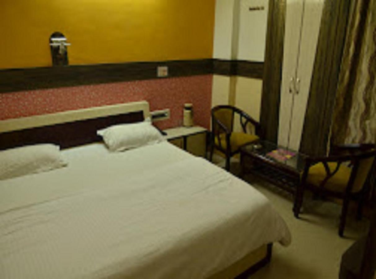 Hotel Mansarovar Rajasthan Jalor Extérieur photo