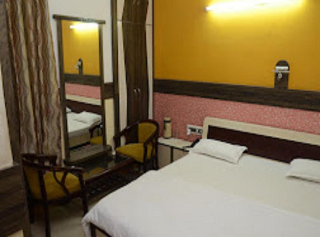 Hotel Mansarovar Rajasthan Jalor Extérieur photo