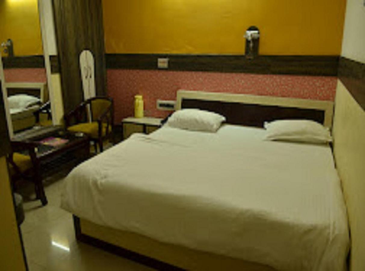 Hotel Mansarovar Rajasthan Jalor Extérieur photo